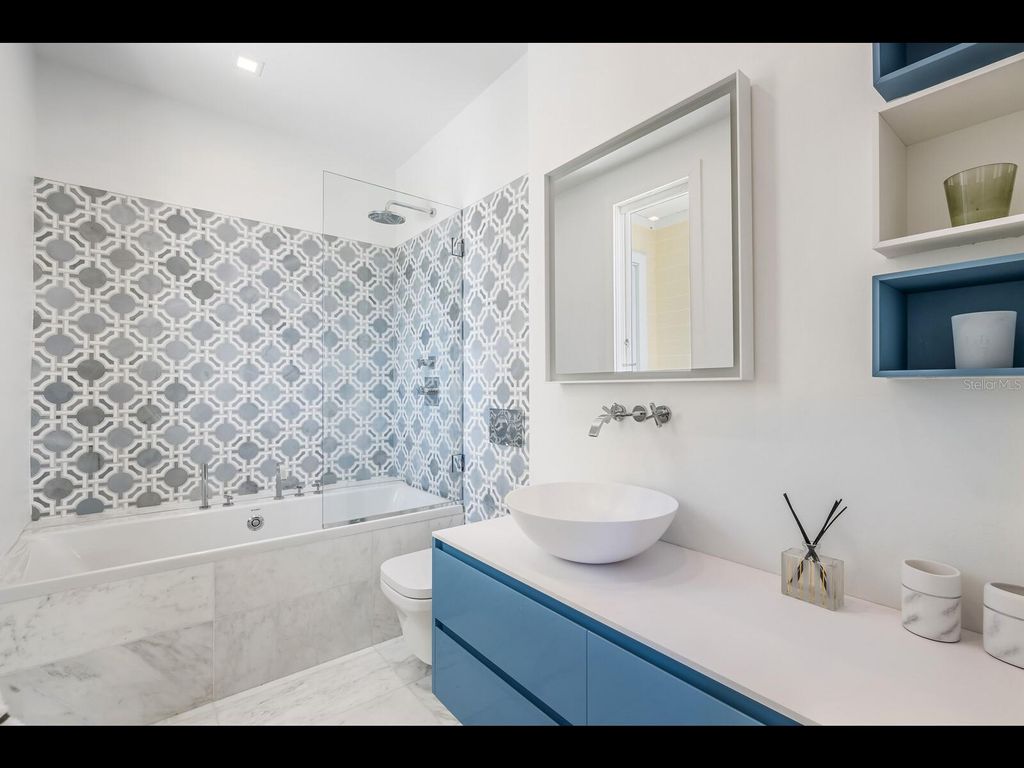 Image 37 of property listing at 2021 20TH STREET W, Boca Grande, FL 33921