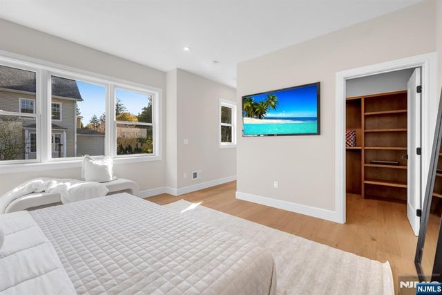 92 W Main Street, Ramsey, NJ 07446