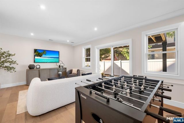 92 W Main Street, Ramsey, NJ 07446