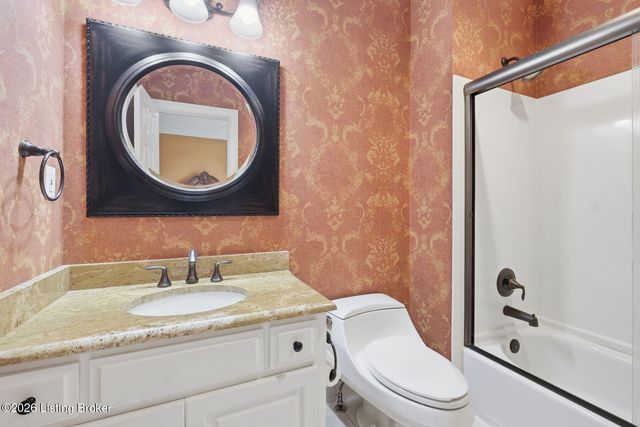 6805 Windham Pkwy, Prospect, KY 40059