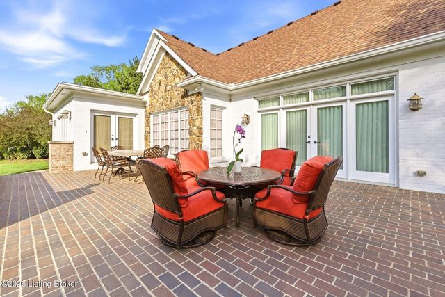 6805 Windham Pkwy, Prospect, KY 40059