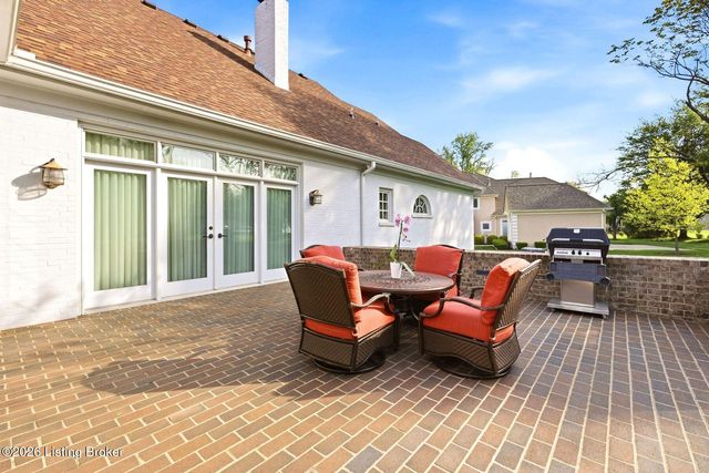 6805 Windham Pkwy, Prospect, KY 40059