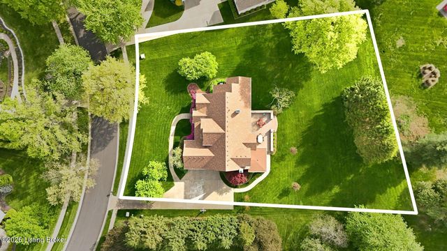 6805 Windham Pkwy, Prospect, KY 40059