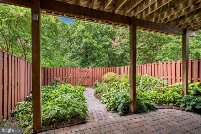 18497 SIERRA SPRINGS SQ, Leesburg, VA 20176