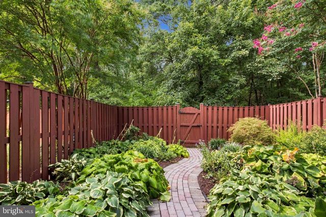 18497 SIERRA SPRINGS SQ, Leesburg, VA 20176
