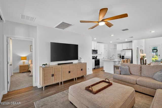 217 Links Terrace Boulevard, Daytona Beach, FL 32124