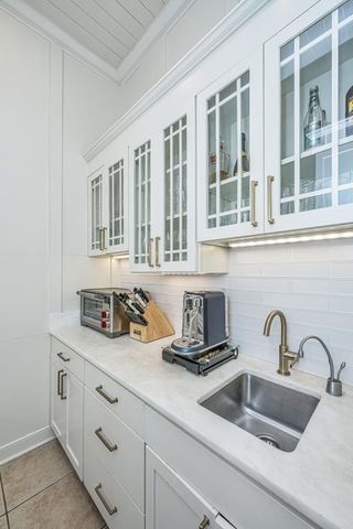 1908 Mahone Court, Charleston, SC 29492