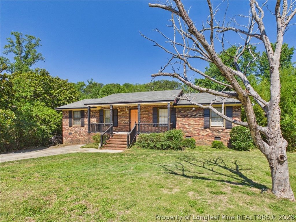 5706 Selkirk Place, Fayetteville, NC 28304 — photo 2