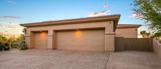 8060 E HIGH POINT Drive, Scottsdale, AZ 85266