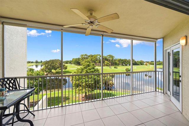 1200 COUNTRY CLUB DRIVE 2205, Largo, FL 33771