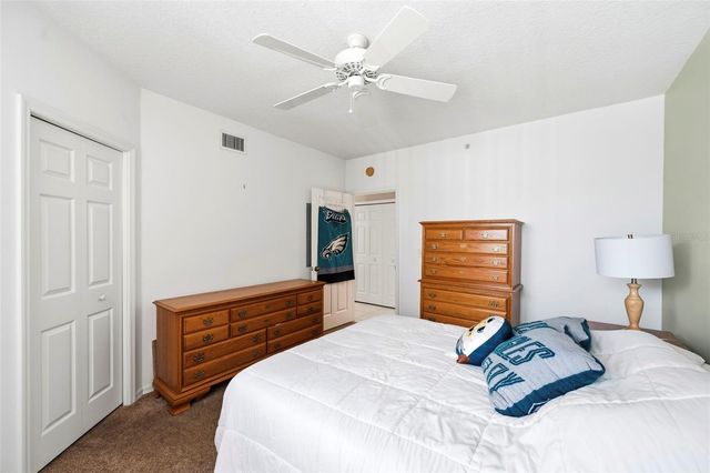 1200 COUNTRY CLUB DRIVE 2205, Largo, FL 33771