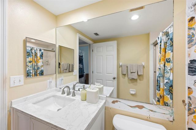 1200 COUNTRY CLUB DRIVE 2205, Largo, FL 33771