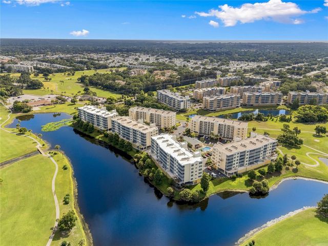 1200 COUNTRY CLUB DRIVE 2205, Largo, FL 33771