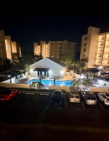 1200 COUNTRY CLUB DRIVE 2205, Largo, FL 33771