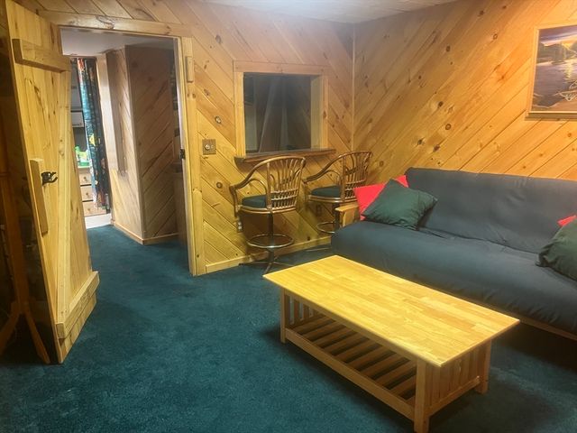 55 Empire St. 10, Chicopee, MA 01013