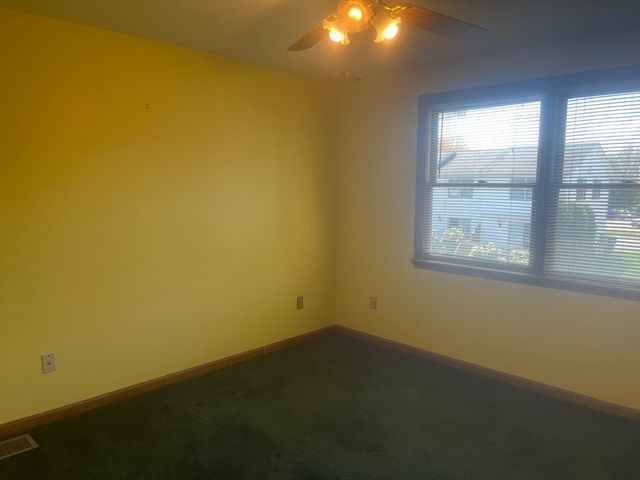 55 Empire St. 10, Chicopee, MA 01013