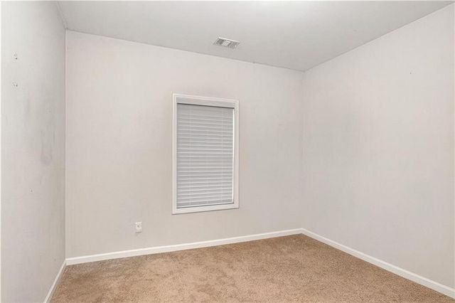 111 HAMILTON LAKE VIEW Court, Lagrange, GA 30241