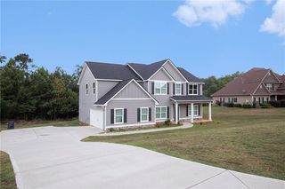 111 HAMILTON LAKE VIEW Court, Lagrange, GA 30241