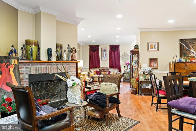 29 W UPSAL ST, Philadelphia, PA 19119