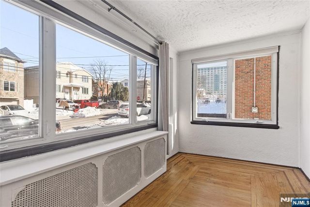 428 Lawton Avenue, Cliffside Park, NJ 07010