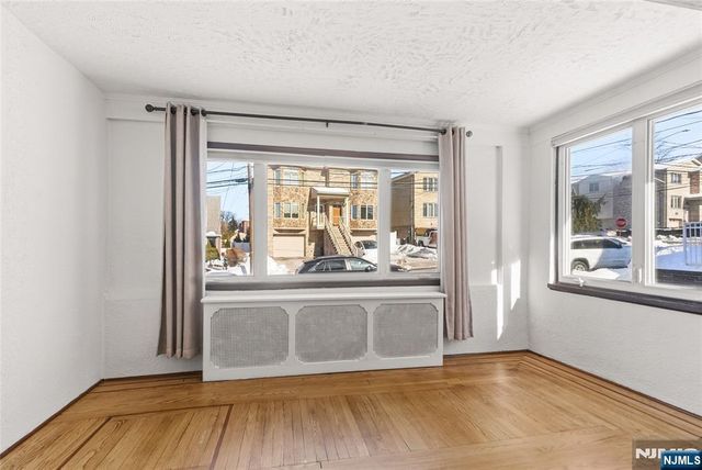 428 Lawton Avenue, Cliffside Park, NJ 07010