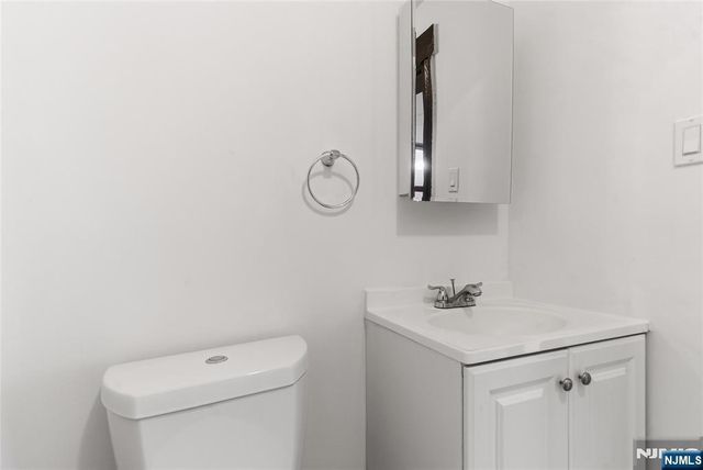 428 Lawton Avenue, Cliffside Park, NJ 07010