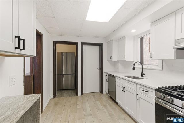 428 Lawton Avenue, Cliffside Park, NJ 07010