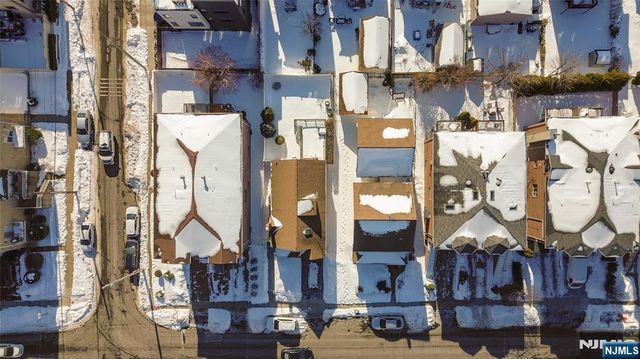 428 Lawton Avenue, Cliffside Park, NJ 07010