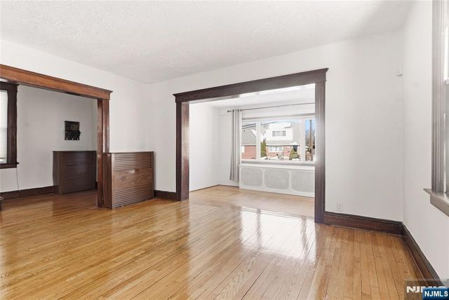 428 Lawton Avenue, Cliffside Park, NJ 07010