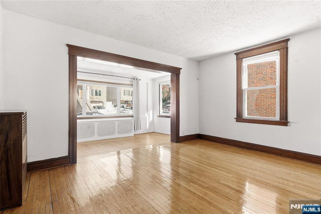 428 Lawton Avenue, Cliffside Park, NJ 07010