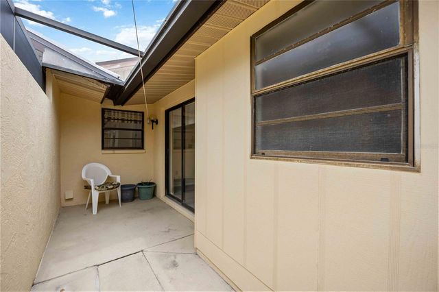 98 DRIFTING SANDS DRIVE, Venice, FL 34293