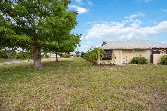 98 DRIFTING SANDS DRIVE, Venice, FL 34293