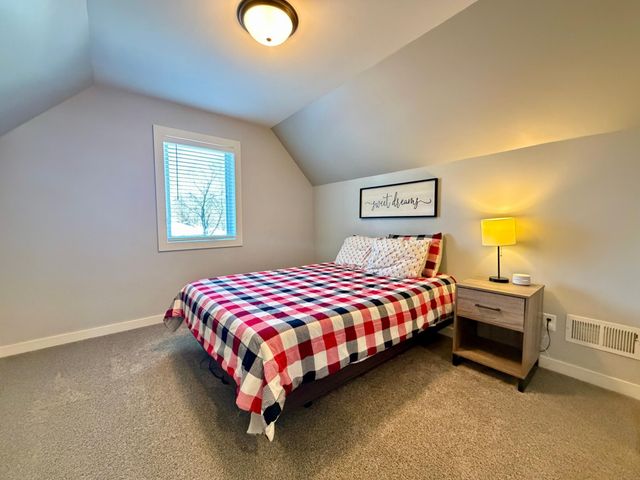 301 Dale Street SW, Hutchinson, MN 55350