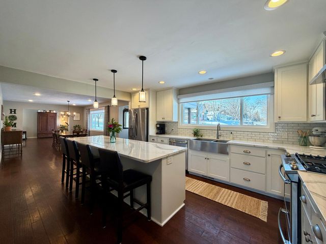 301 Dale Street SW, Hutchinson, MN 55350