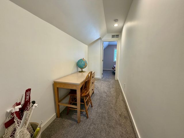 301 Dale Street SW, Hutchinson, MN 55350