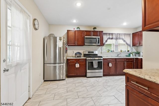 257 Pomona Ave, Newark City, NJ 07112