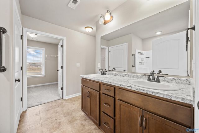 111 Clayton Mance Road, New Market, AL 35761