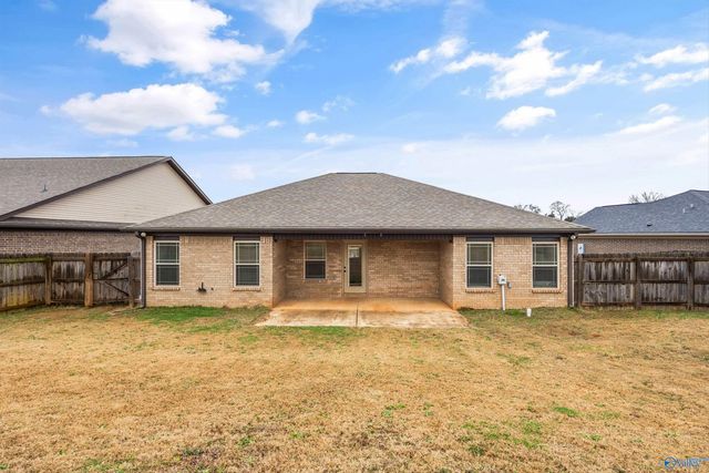 111 Clayton Mance Road, New Market, AL 35761