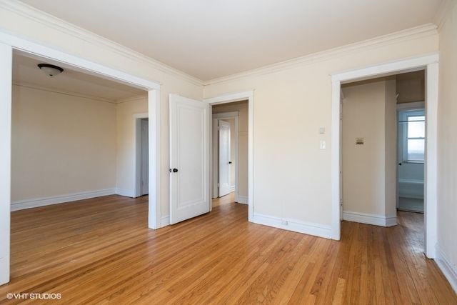 5139 W Windsor Avenue 2W, Chicago, IL 60630