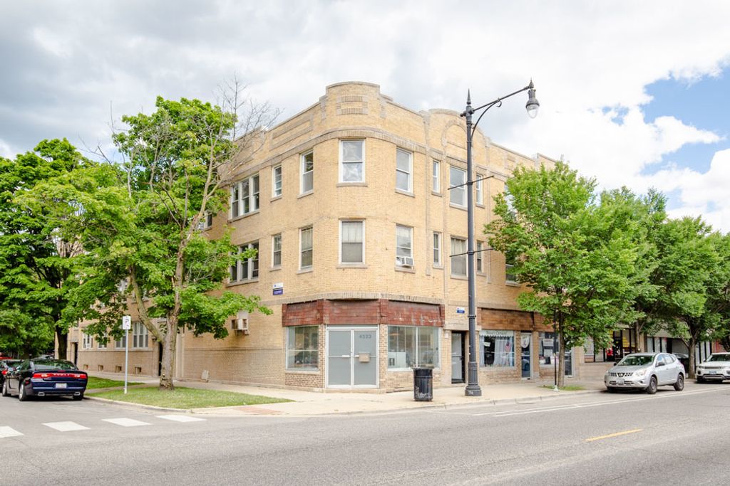 5139 W Windsor Avenue 2W, Chicago, IL 60630