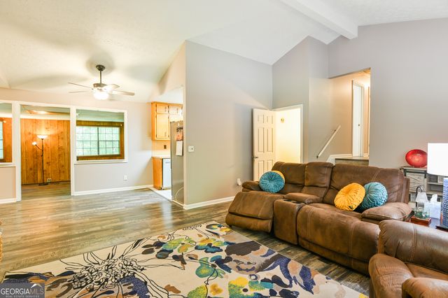 9055 Kelly Court, Jonesboro, GA 30236