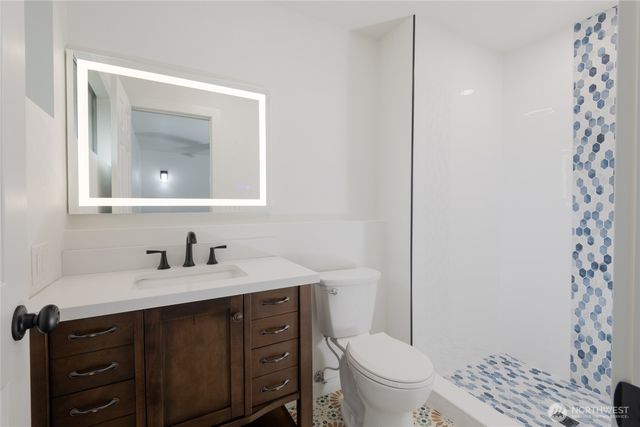 3524 200th Place SW, Lynnwood, WA 98036