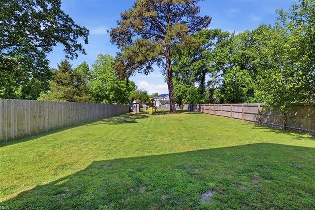 8629 Chapin ST, Norfolk, VA 23503