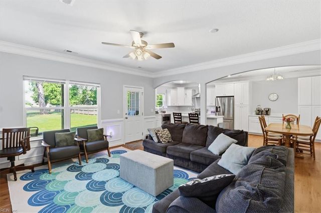 8629 Chapin ST, Norfolk, VA 23503