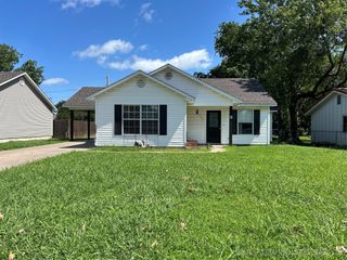 205 W Park Avenue S, Mcalester, OK 74501