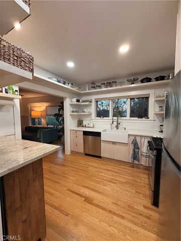 521 Meridian Terrace, Los Angeles, CA 90042