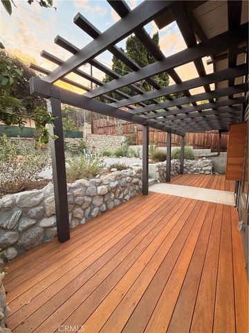 521 Meridian Terrace, Los Angeles, CA 90042