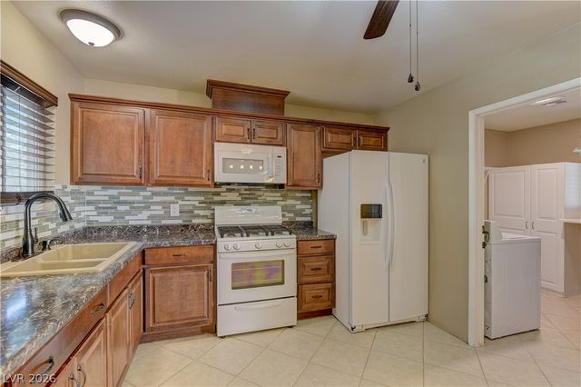 3896 Acapulco Avenue, Las Vegas, NV 89121