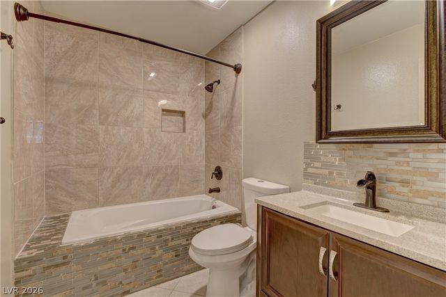 3896 Acapulco Avenue, Las Vegas, NV 89121