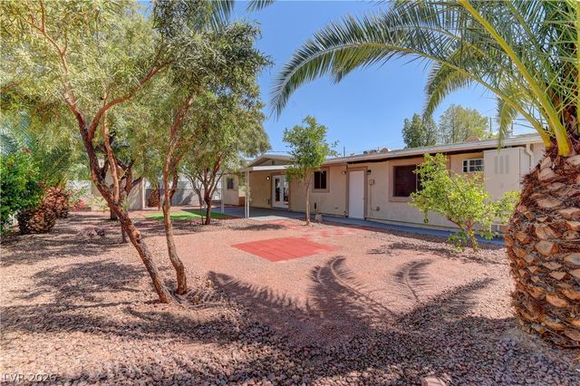 3896 Acapulco Avenue, Las Vegas, NV 89121